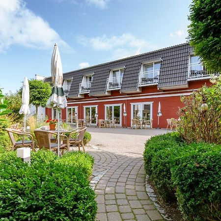 הוסום Hotel Am Schlosspark Garni מראה חיצוני תמונה